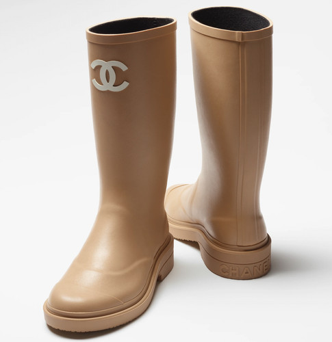 Chanel REV Beige White Wellington Wellies CC Logo Pull On Rubber Rain Boots 37