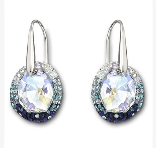 SWAROVSKI 1160513 SIGNED AUTHENTIC GREEN CRYSTAL HYACINTH PIERCED EARRINGS