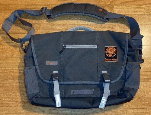 BORSA MESSENGER TIMBUK2 USATA   GRIGIA CON ACCENTO ARANCIONE E TOPPA JAGERMEISTER