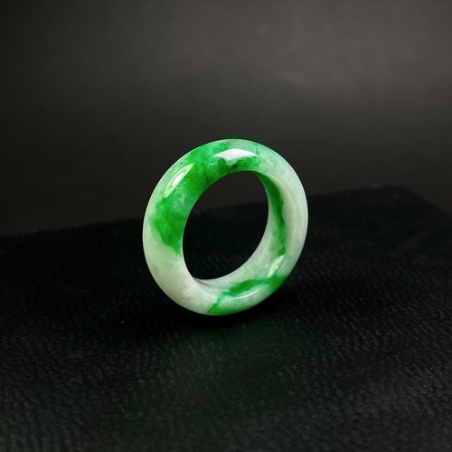 【KATHY JADE】Emerald With Green Jadeite Jade Ring《US SIZE:8》《Grade A》