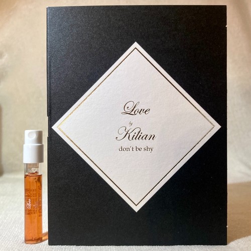 Kilian Love  Don't Be Shy Eau de Parfum Sample Spray .05oz  1.5ml New in Card