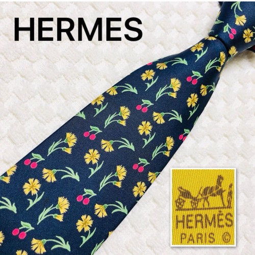 HERMÈS Hermes Tie Floral Cherry All Over Silk 100 Made In France 7558 Sa Navy Business
