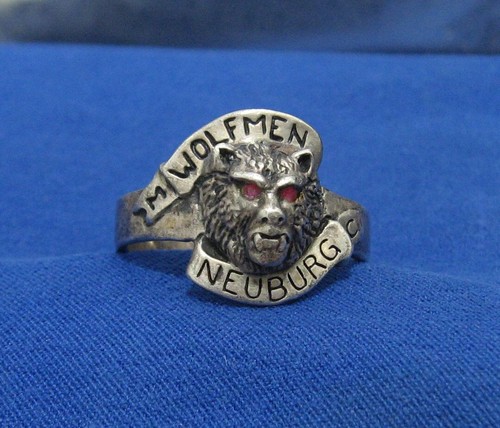 GERMAN MC WOLFMEN NEUBURG MOTORCYCLE CLUB LARGE SILVER 935 RING