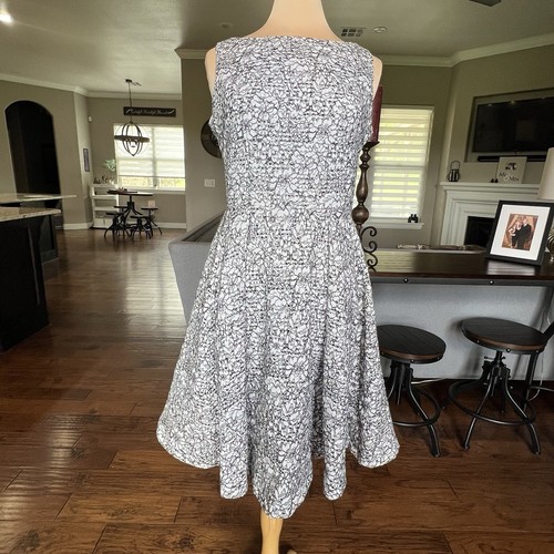 GOLF WANG Vera Wang Dress Women’s Size 12 Black White Floral Lace Sleeveless Lined