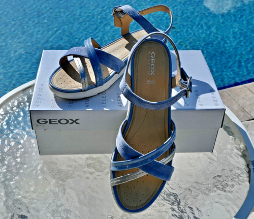 NUOVO $150 GEOX D sandalo Hiver A blu argento cinturino in pelle sandali US 10M Italia 40