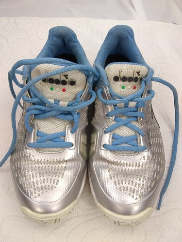 Diadora Blue silver D 5000 size 8 women's pre owned
