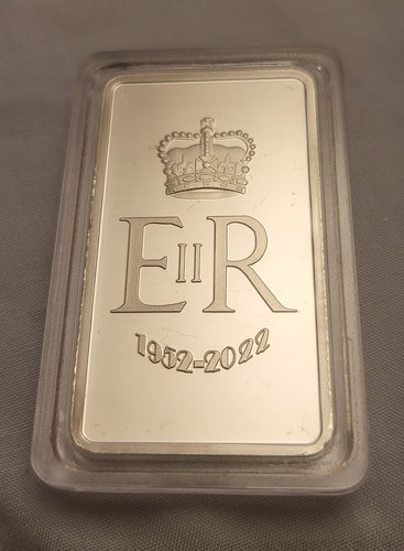 ALEX PERRY Queen Elizabeth II Silver Bar King Charles III Coronation Great Britain Royalty