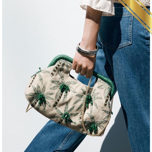 Pochette Zara 2025 con dettagli ricamati e perline beige verde   Zara originale