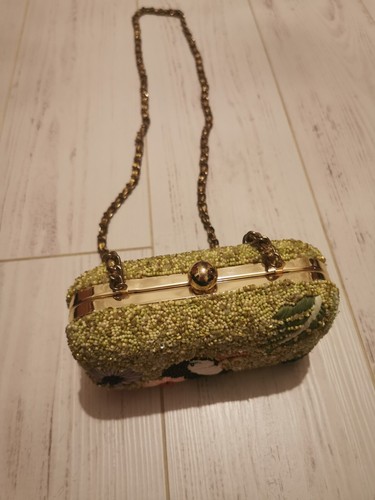 Zara Borsa a tracolla Minaudière rara tropicale con perline di tucano ricamata H86