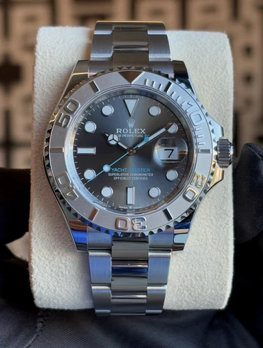 2025 Rolex Yacht Master 40 “Silver Surfer” COMPLETE SET 126622