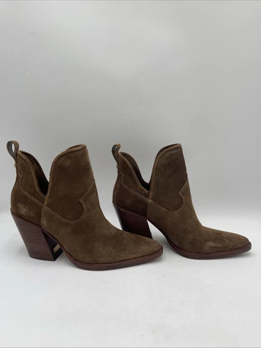 Women’s Vince Camuto Phaidra Booties Brown Size 9M
