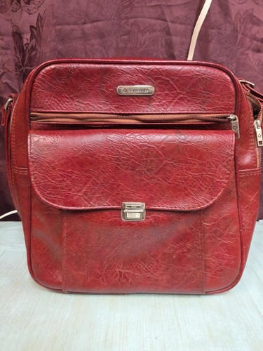 Vintage Samsonite Sonora II Overnight Bag Deep Red Shoulder Strap Silver Clasp