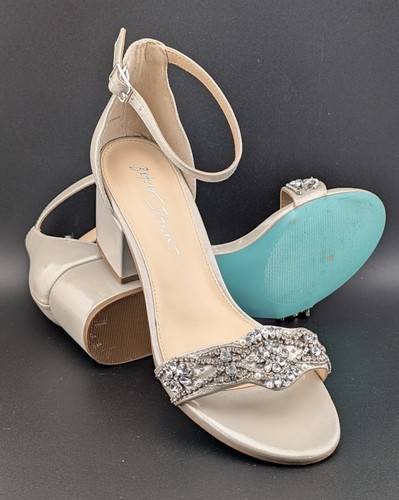 Blue by Betsey Johnson sandalo donna SB Mel con tacco  argento  taglia 9M US