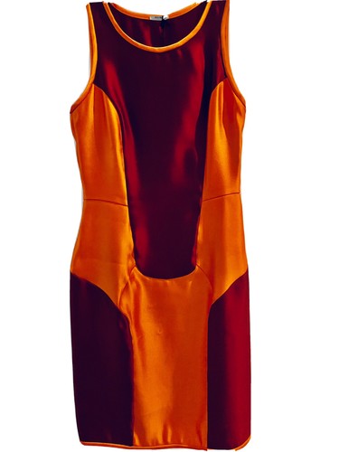 Abito in guaina di seta Miu Miu nuovo con etichette  blocco colore arancione bordeaux  42 pezzi