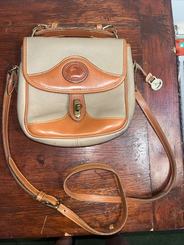 Borsa messenger vintage DOONEY & BOURKE AWL pelle tortora borsa USA EUC