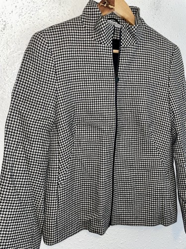 AKRIS Punto Black and White Houndstooth high neck zip leather trim wool blazer 8
