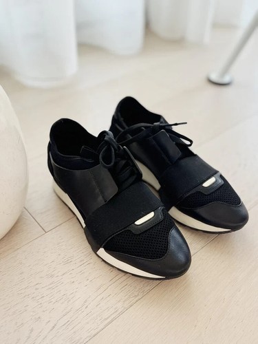BALENCIAGA (TRIPLE S  RUNNER) Sneakers BALENCIAGA Race Runner (TG. 38)