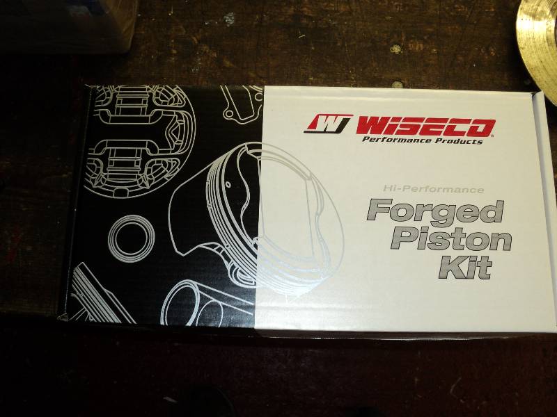 SUZUKI PERFORMANCE SPARES Suzuki GS1000 1085 cc .Piston Kit   Wiseco big bore Kit 73mm
