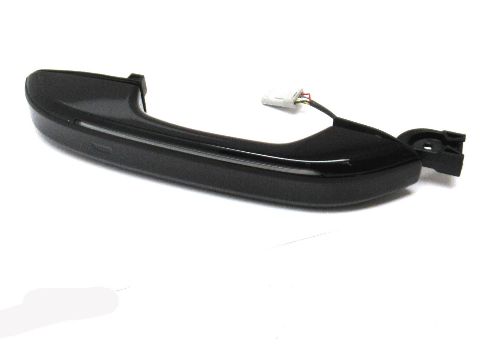 GM 84943062 Front Right Side Door Handle Black Metallic 2021 23 Cadillac Escalade