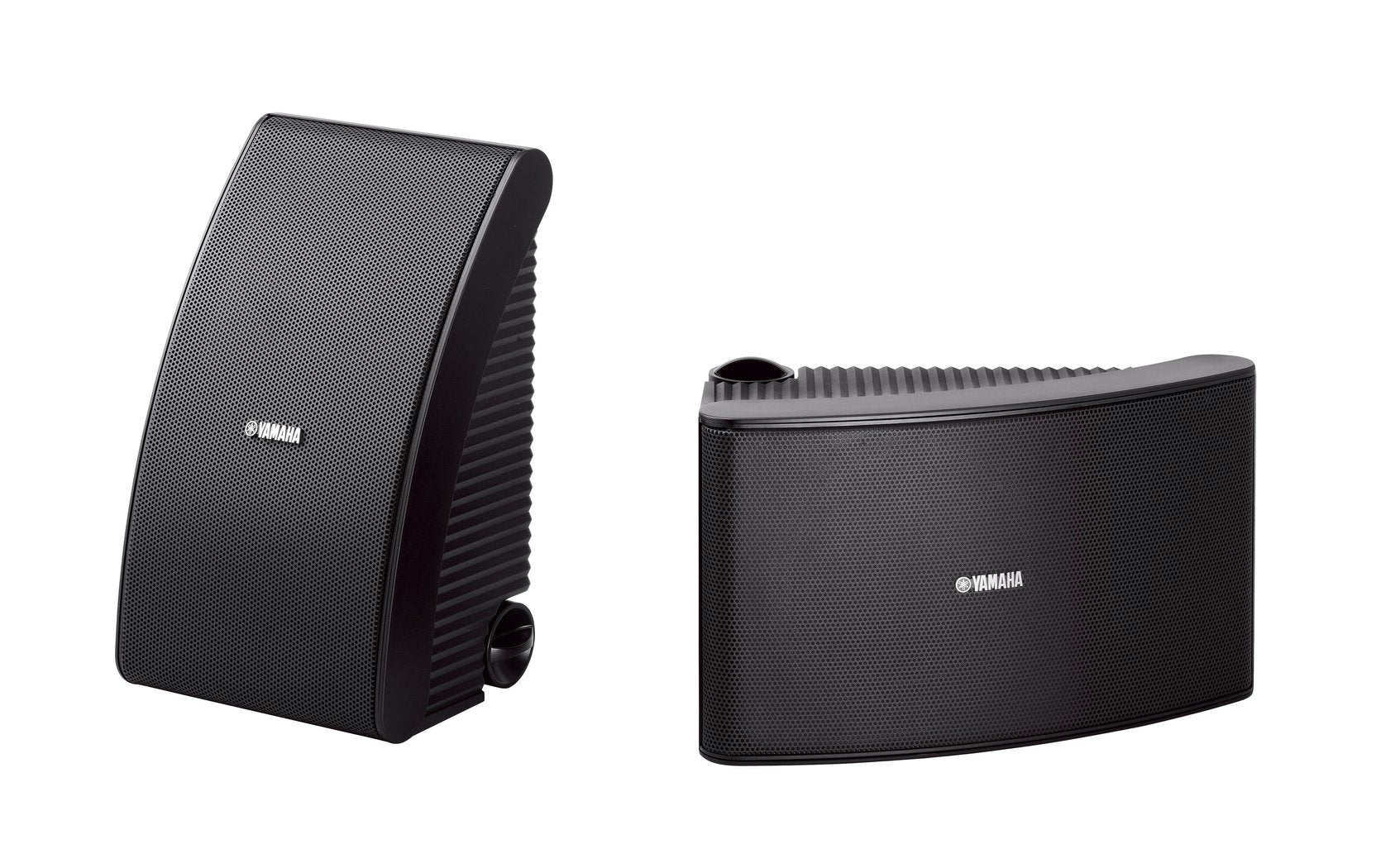 Yamaha NS AW592 pair of outdoor speakers