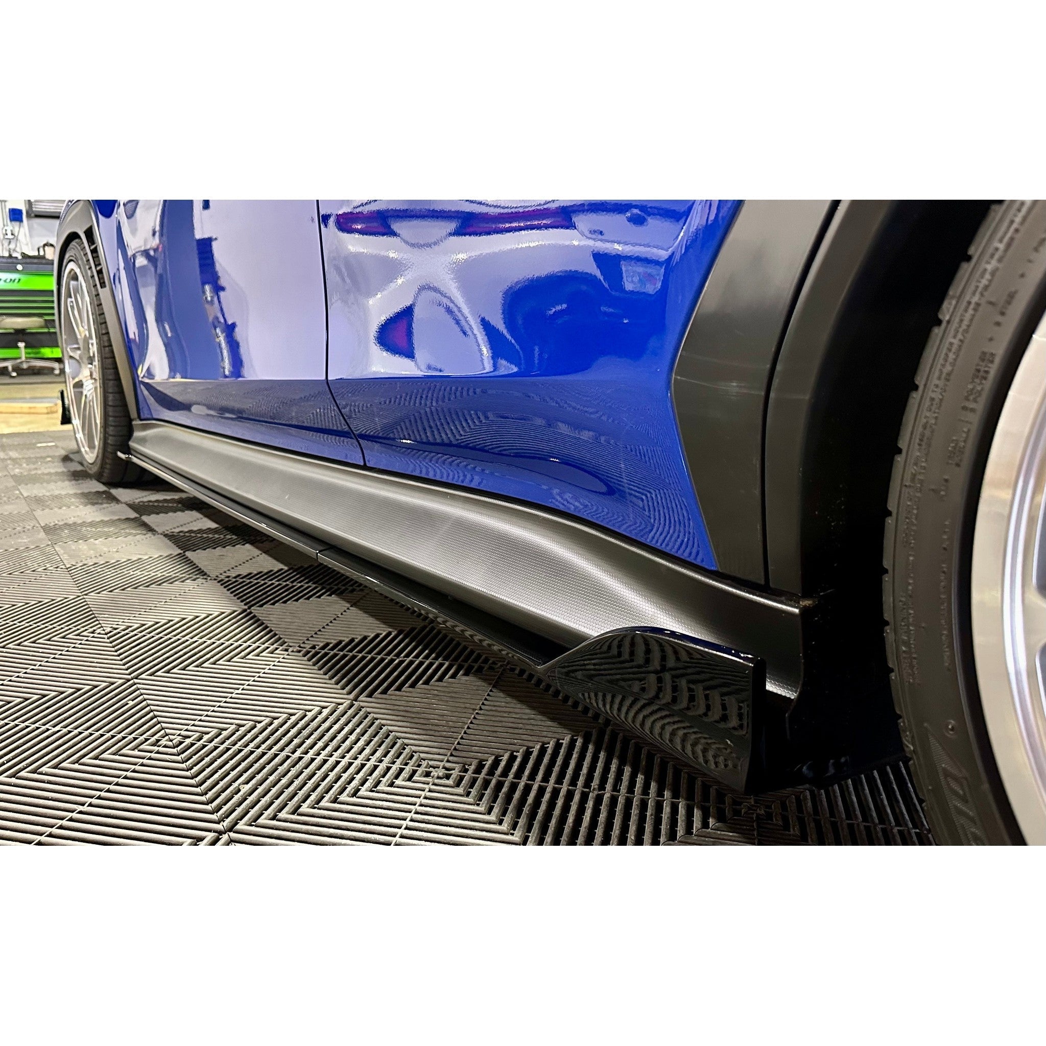 NOBLE PERFORMANCE Noble DMK Style ABS Side Skirts (Gloss Black)   2022 2025 WRX