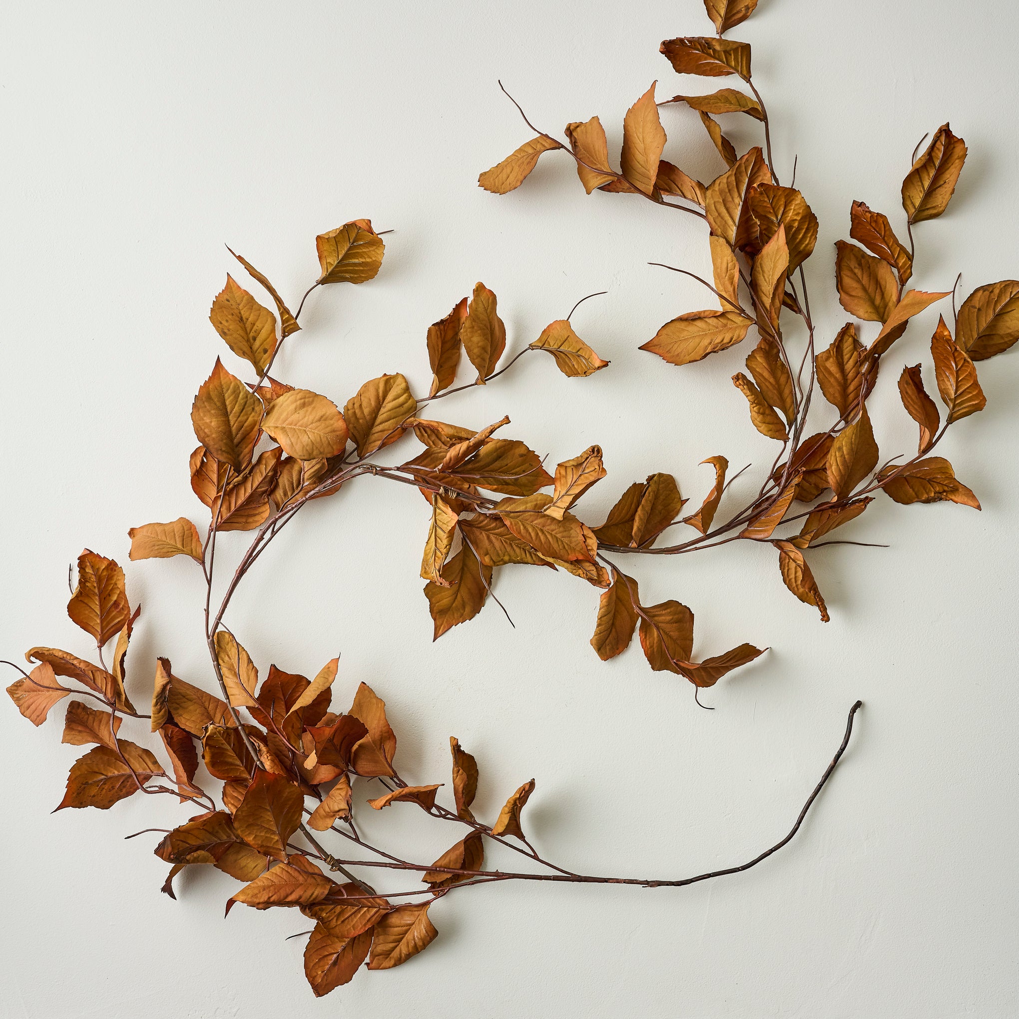 VND0078 K & K INTERIORS  INC. Magnolia Leaf Garland