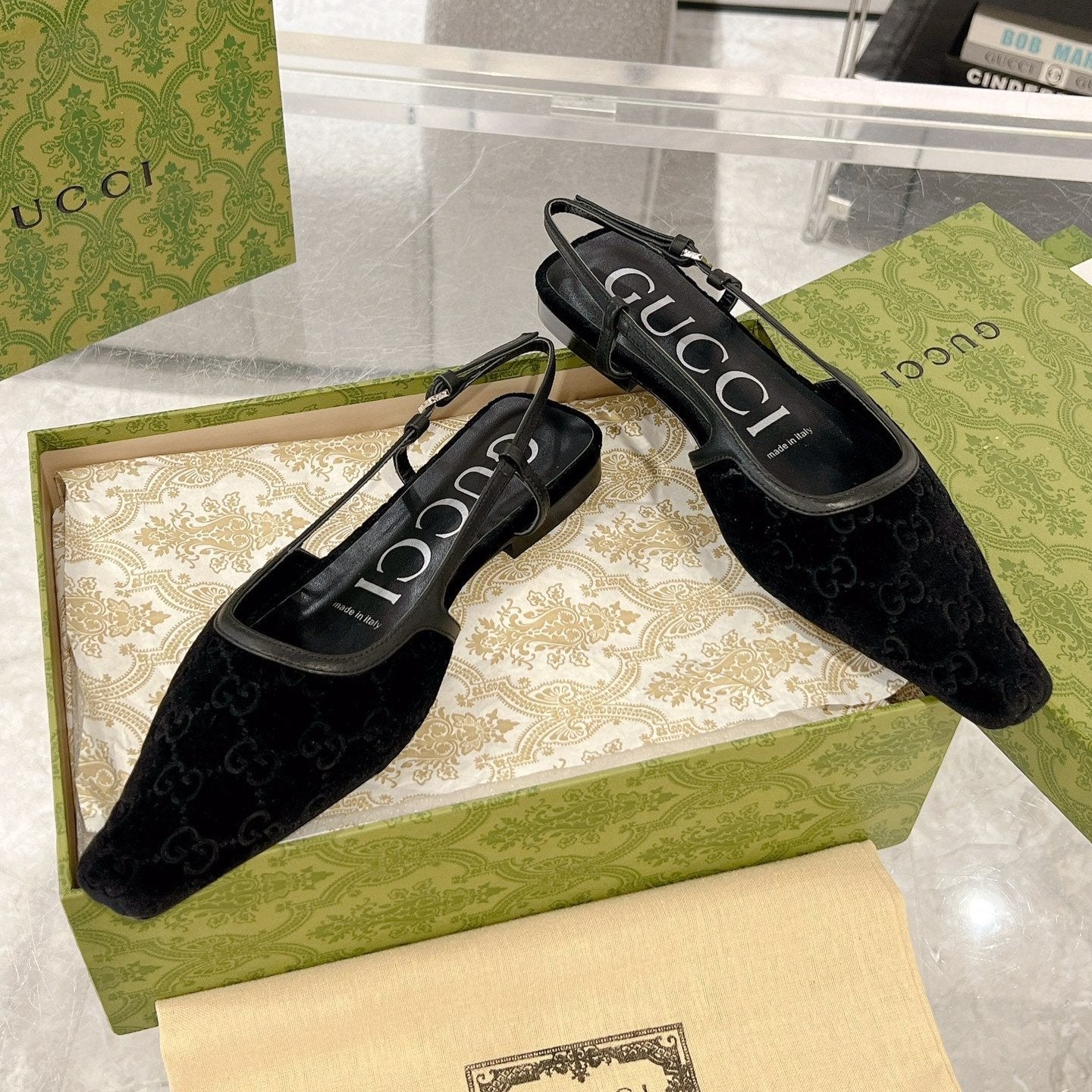 GG WOMEN SHOE SLINGBACK FLATS IN BLACK VELVET