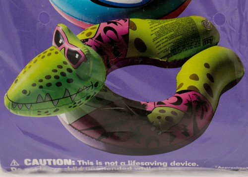 Aqua Leisure Alligator Wacky Animal Split Ring Inflatable Swimming Float Vtg 01