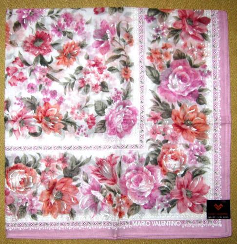 MARIO VALENTINO *Pink Roses Collectible Handkerchief 44cm  PAGORIN*22