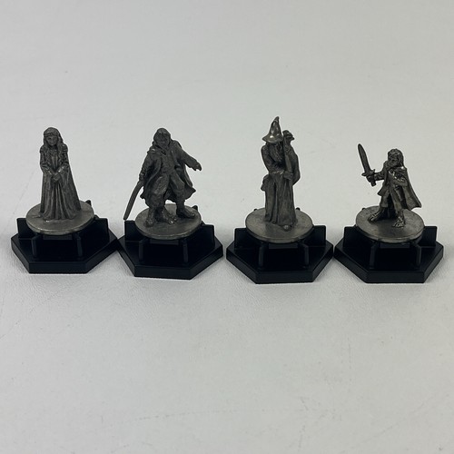 Trivial Pursuit Lord of the Rings Trilogy Pewter Replacement Parts 4 Pieces