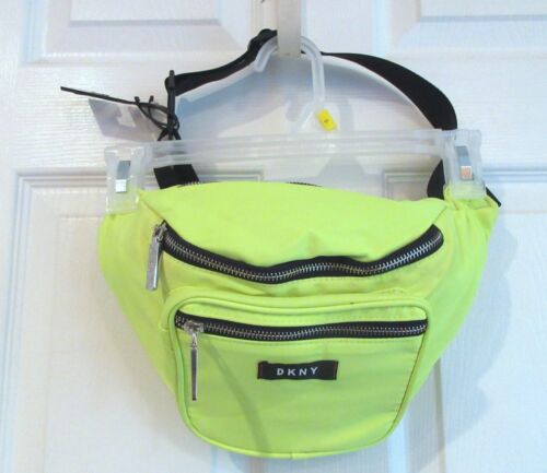 Borsa sportiva con cintura vita DKNY CONFEZIONE FANNY~borsa nuova con etichette~LOGO~VERDE SICUREZZA $68~Neon