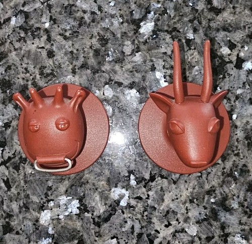 Alessi 2 RARE magnet hooks stylized bull ring & Deer Gabriella Giandelli Italy