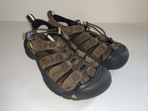 KEEN Newport Sandali  Uomo 7  Marrone