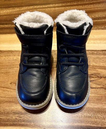 LI NING Oldy Navyk Blac Kidss Boot withe Whit Fau Furm