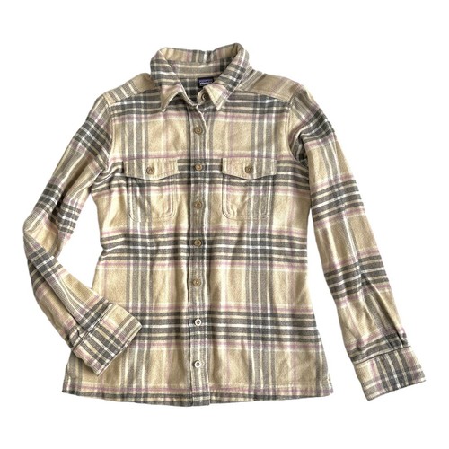 Patagonia Women’s (SIZE 0) Cream Plaid Women's Long Sleeved Fjord Flannel Shirt