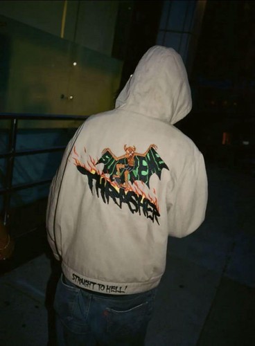 Giacca da lavoro Supreme® Thrasher® con cappuccio beige buone condizioni dal Giappone
