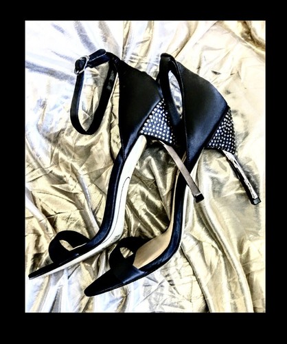 vince camuto imagine restin3 black satin embellished 9M HEEL 3.5" 4" Rrp $189.99
