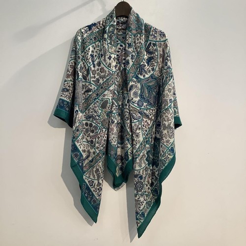 HERMÈS HERMES Cashmere Silk Scarf 140 cm x 140 cm Floral Birds Design Unisex Shawl