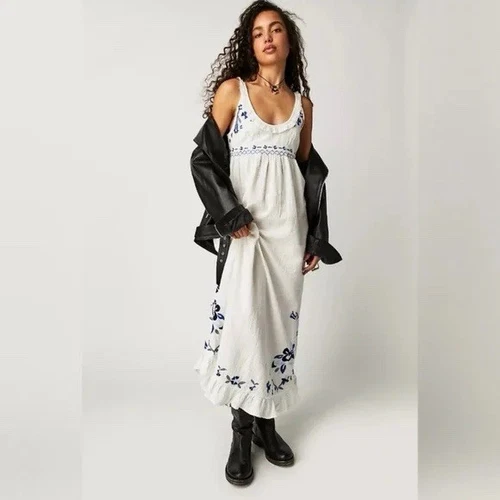 ESSENTIALS Free People Magda Embroidered Maxi Dress Floral Ruffled Hem Ivory Indigo Women S