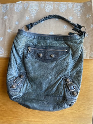 Authentic BALENCIAGA DAY BAG  PLOMB   GSH