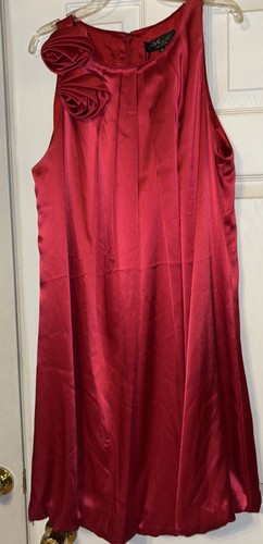 Abito nuovo con etichette $298 ABS Allen Schwartz taglia 12 rosso raso orlo a bolla rose 3D San Valentino