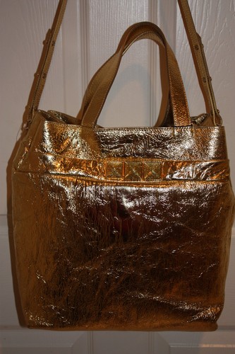 Nuovo con etichetta! Borsa Marc Jacobs in pelle oro metallizzato $1350