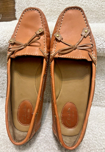 CLARKS New Dunbar Racer Loafer  Size 8M