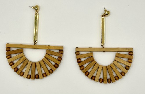 Cult Gaia Earrings   Gaias Ark Wooden Earings With G Hardware. In Box