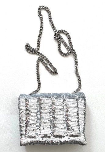 ZARA MINI BORSA A TRACOLLA TRAPUNTATA PAILLETTES con CINTURINO CATENA ARGENTO IMBOTTITA pochette