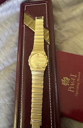 Vintage 18k G 32mm Piaget Polo Day Date 15562C701 Day And Date.