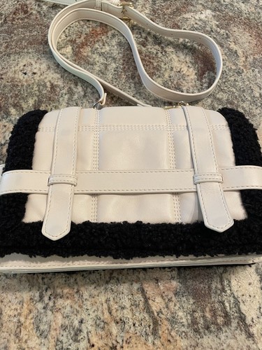 OFF WHITE Urban Expressions Vegan Leather Off White & Black Faux Fur Crossbody Satchel EUC