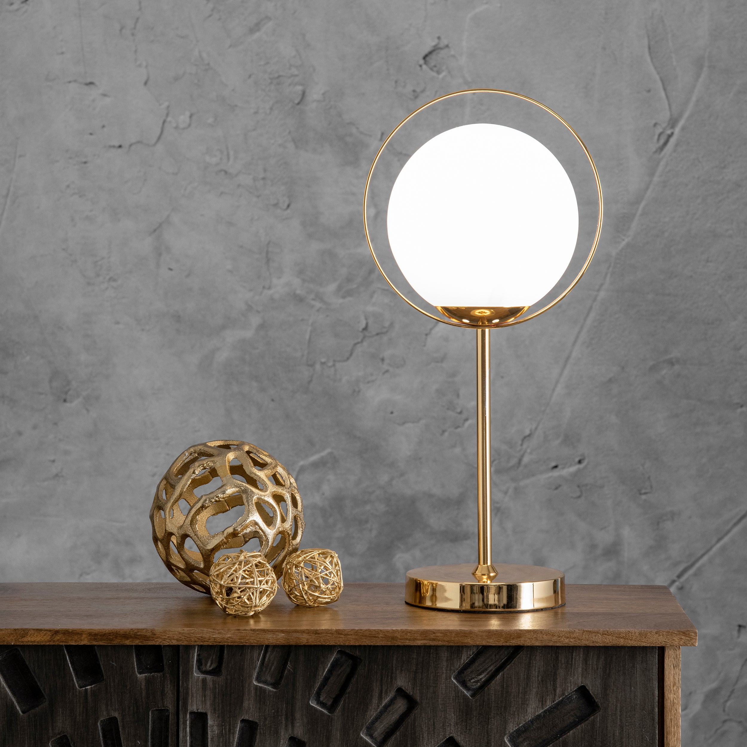 2158 nuLOOM Revillo 19" Iron Table Lamp