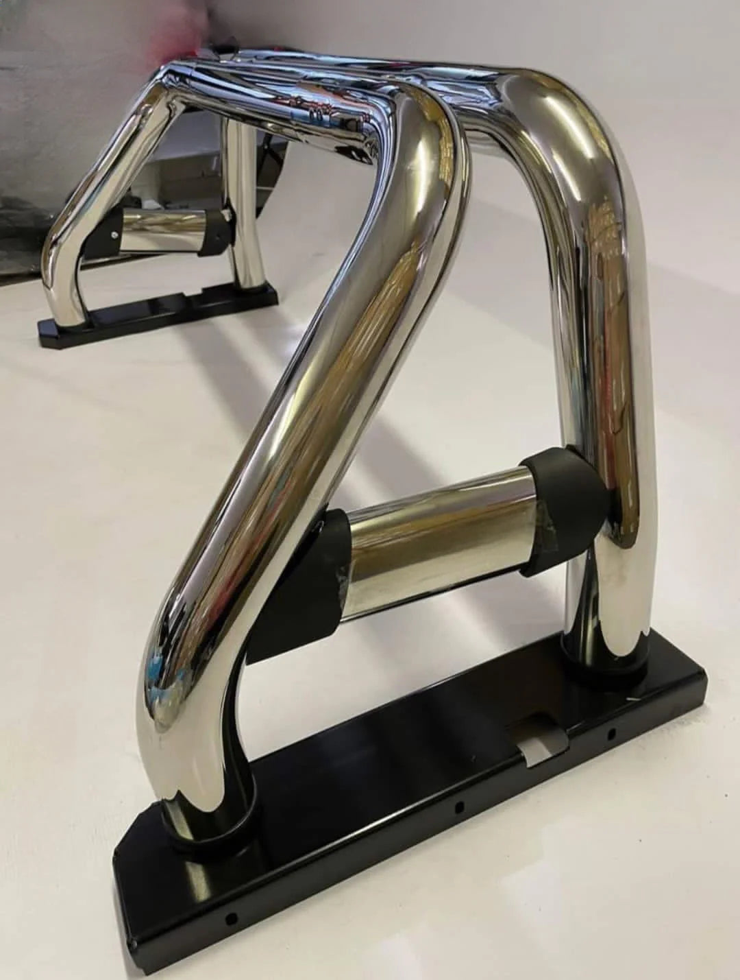 THE BAKKIE SHOP Ford Ranger 2012+ T6/T7/T8 Roll Bar Chrome