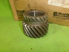 ENDA NOS OEM MOPAR 4741551 Transmission Main Shaft Overdrive Gear